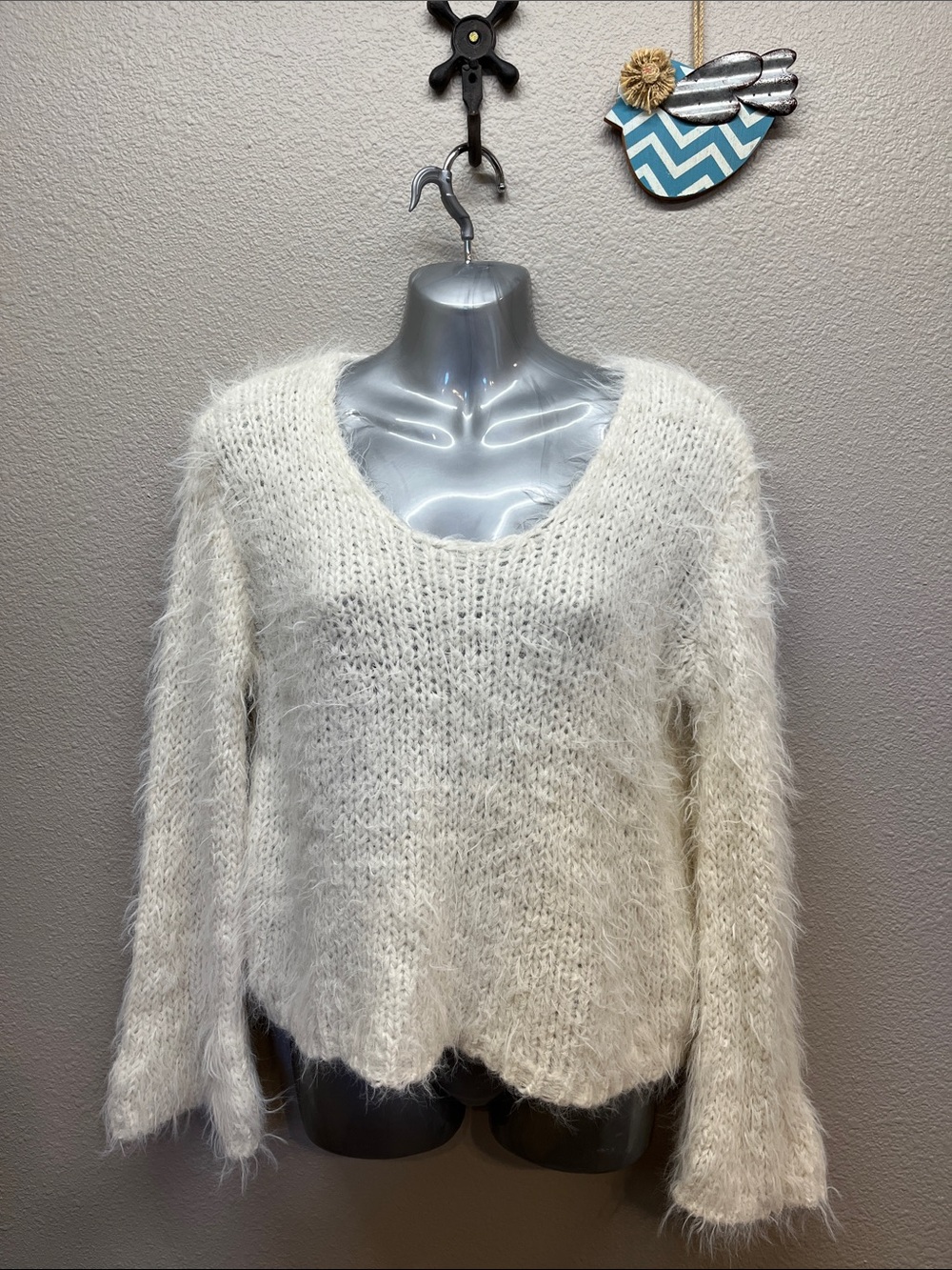 Off white crop fuzzy sweater size Large